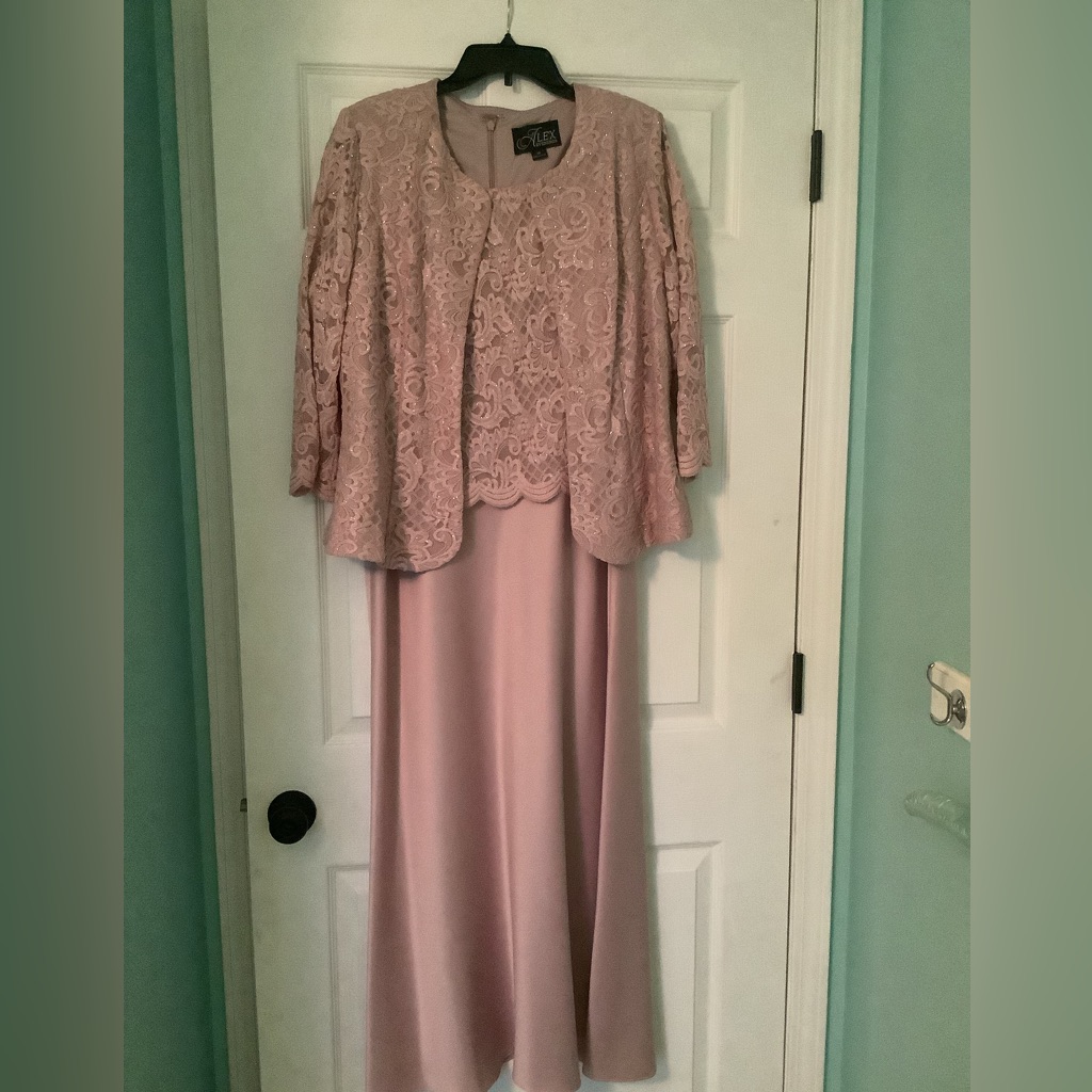 Alex Evenings Light Pink Gown
